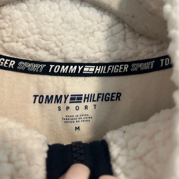 Tommy Hilfiger Off-White Sherpa Half-Zip - Picture 4 of 4